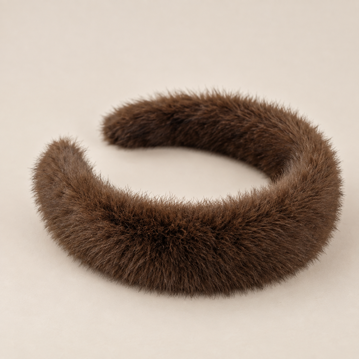 DIADEMA DE PELO SINTÉTICO · MARRÓN